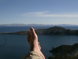 Blick von der lächerlichen Aussichtsterrasse vom Hotel an Yumani! 